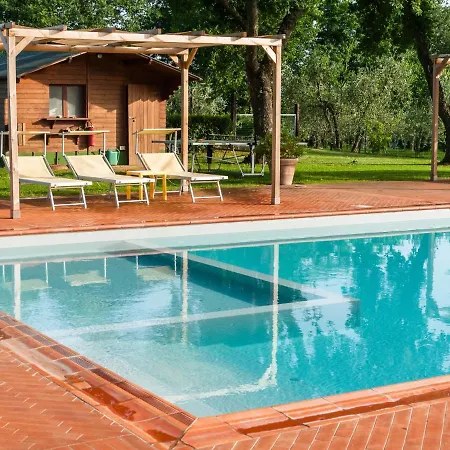 Scenic Mansion In With Private Terrace بيت للعطل