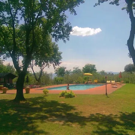 Scenic Mansion In With Private Terrace بيت للعطل Pian di Scò