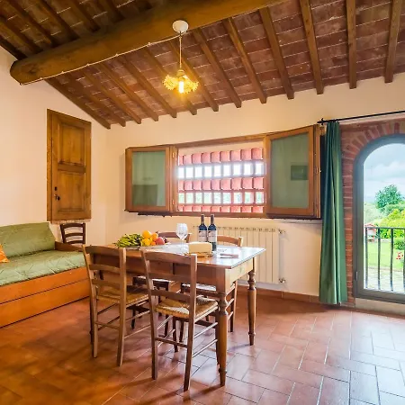 Casa de Férias Scenic Mansion In With Private Terrace Pian di Scò